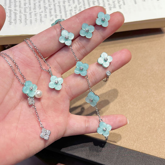Lime Ice Clover Jewelry Set