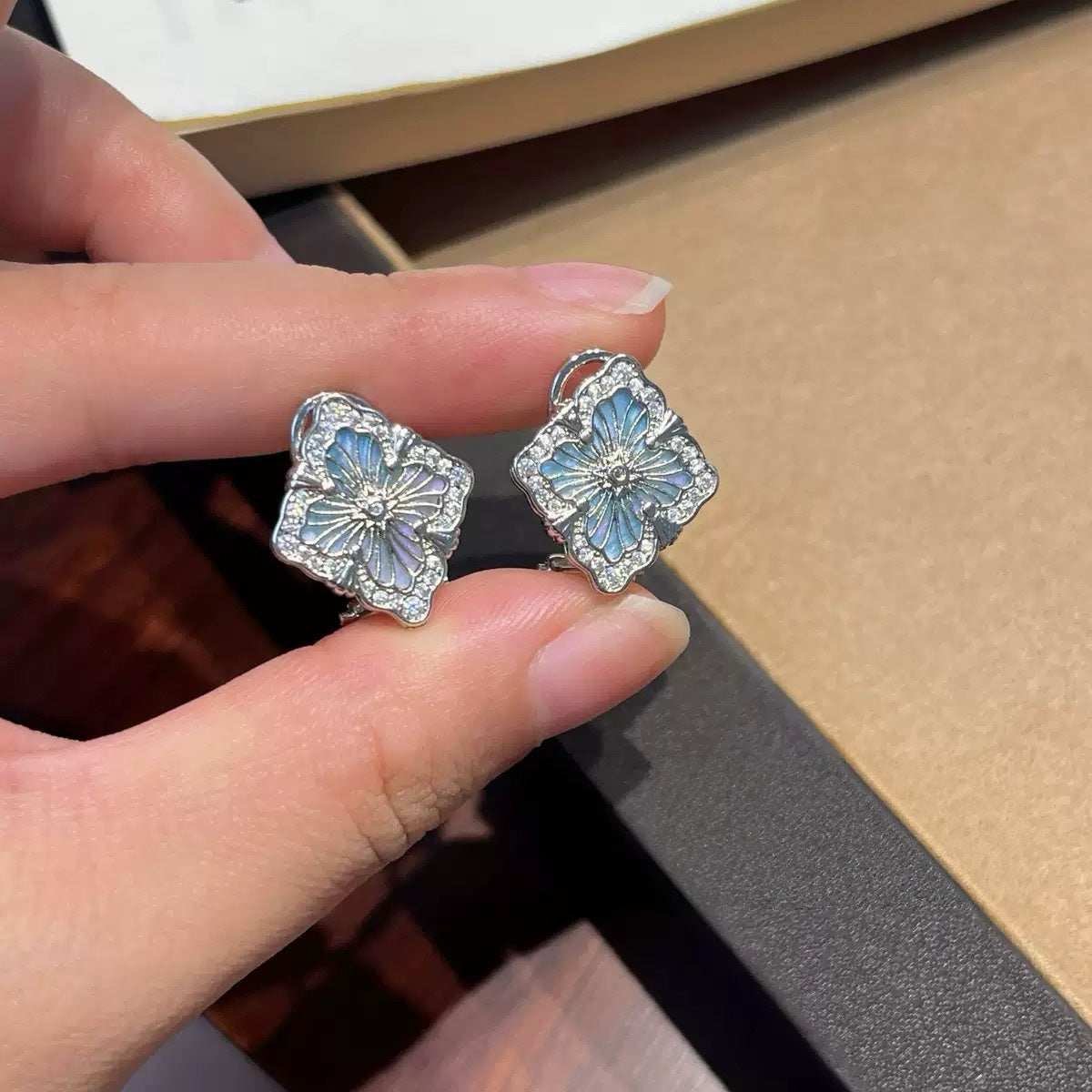 Monet Clover Jewelry Set