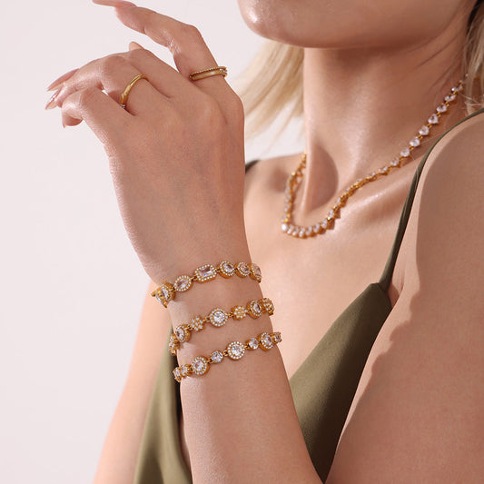 5A Zircon Six Leaf Flower Round Diamond Heavy Industry Design Bracelet