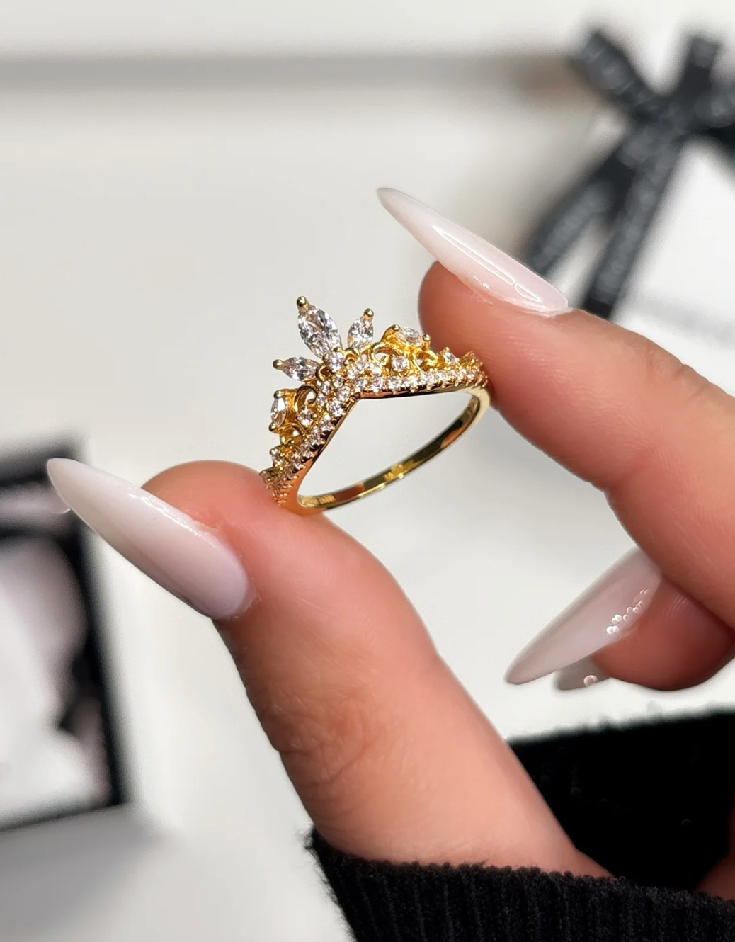 “TIARA” WISHBONE GOLD PLATED RING