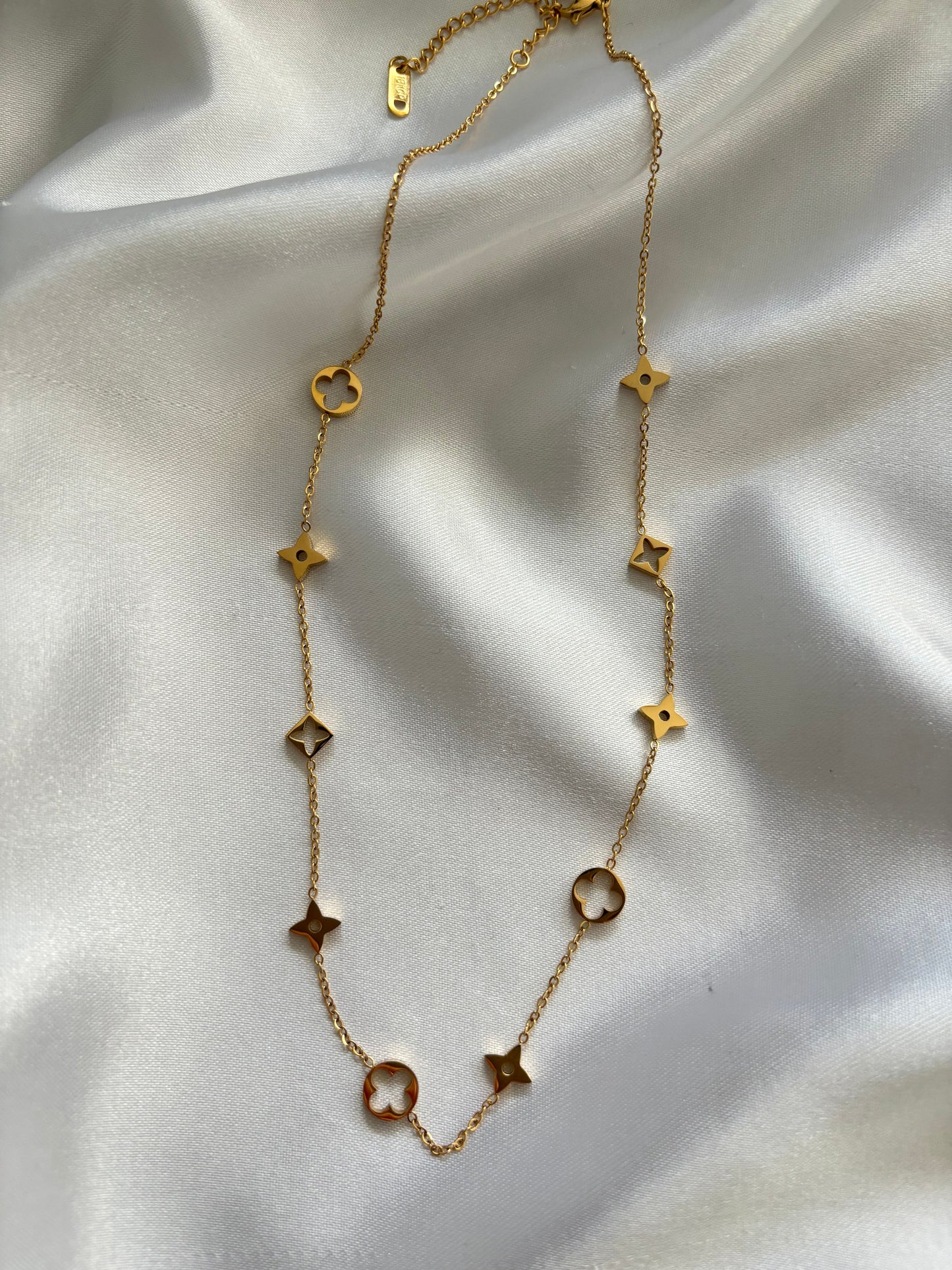 luana-necklace