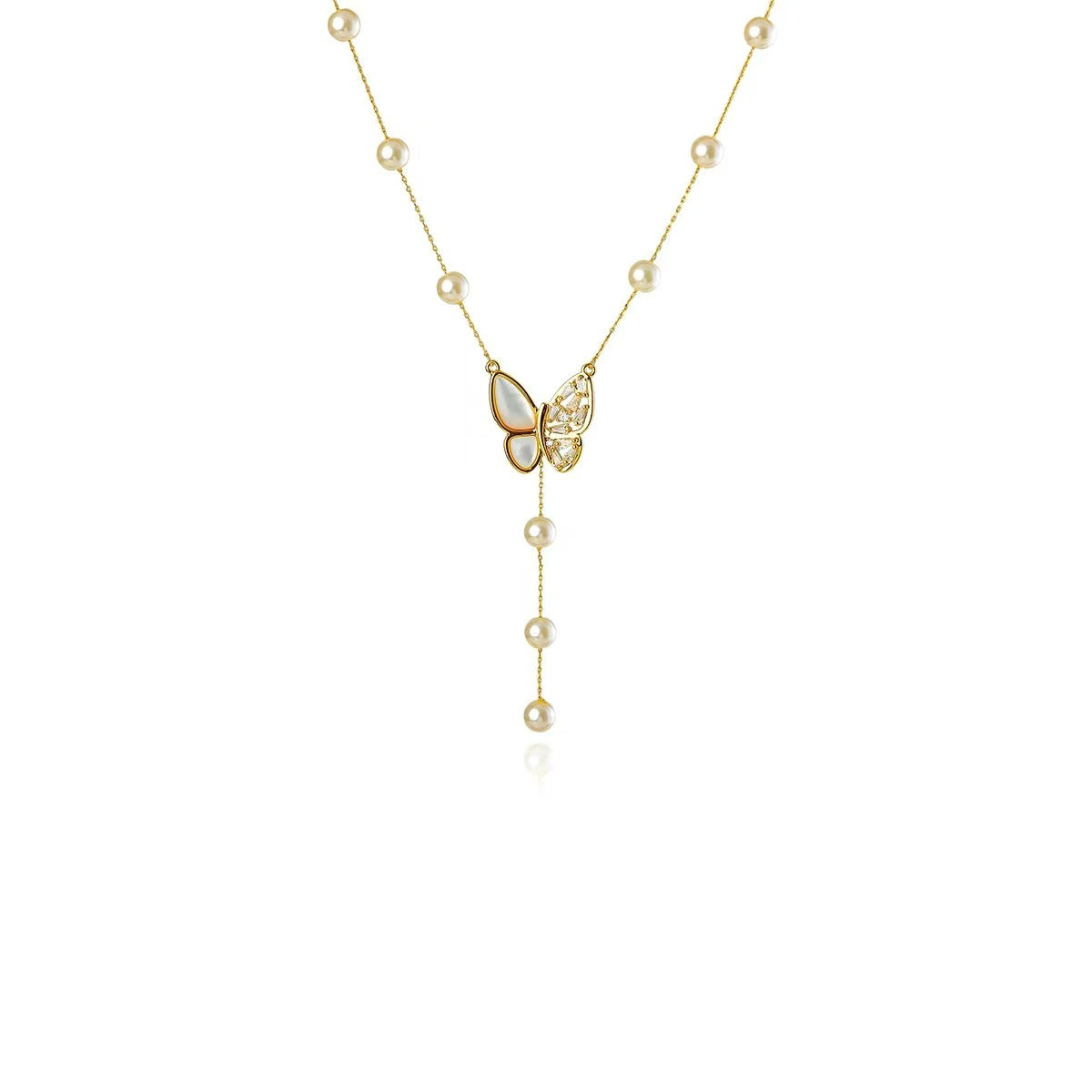 Butterfly Pendant Design Natural Freshwater Pearl Necklace