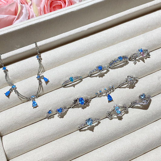 Super Flash Sea Blue Zircon Ring with 18K Gold Plating