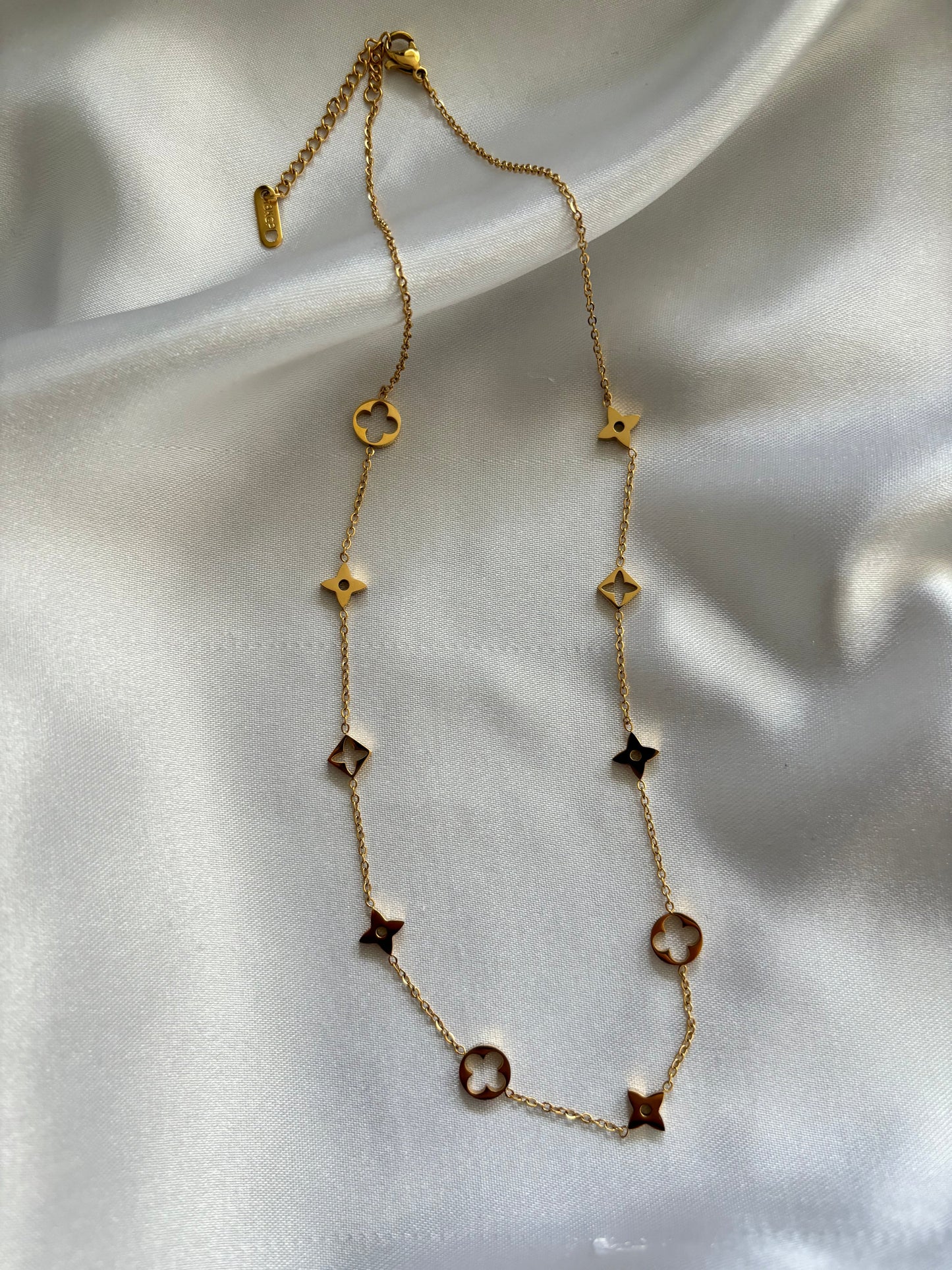 luana-necklace