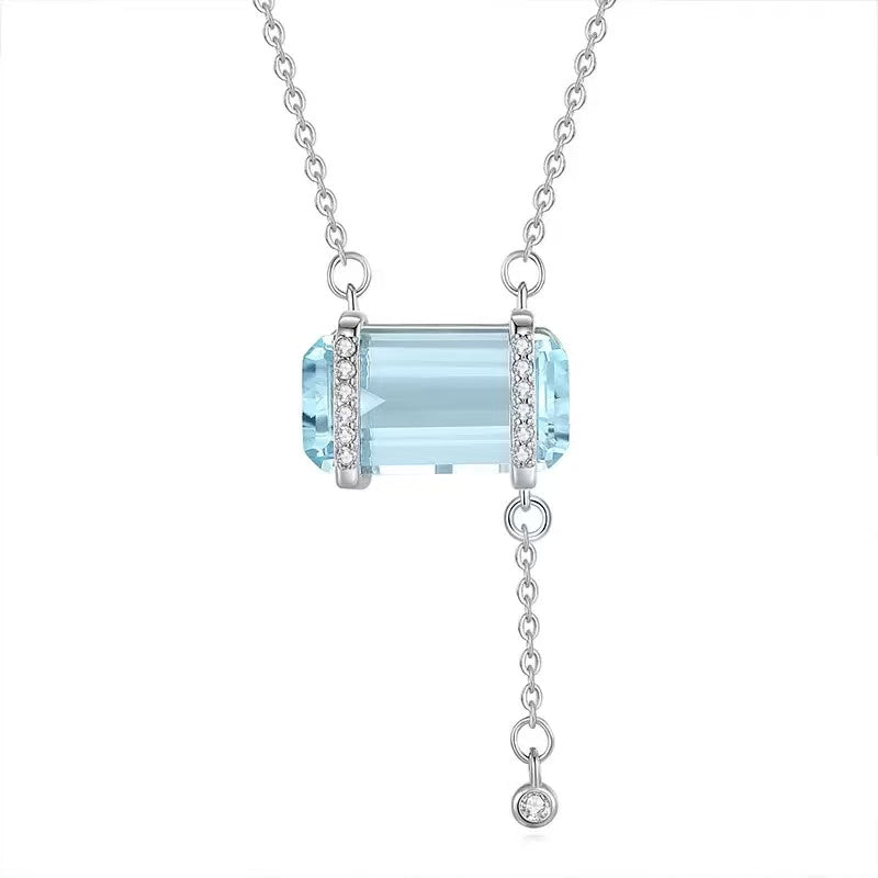ELSA NECKLACE