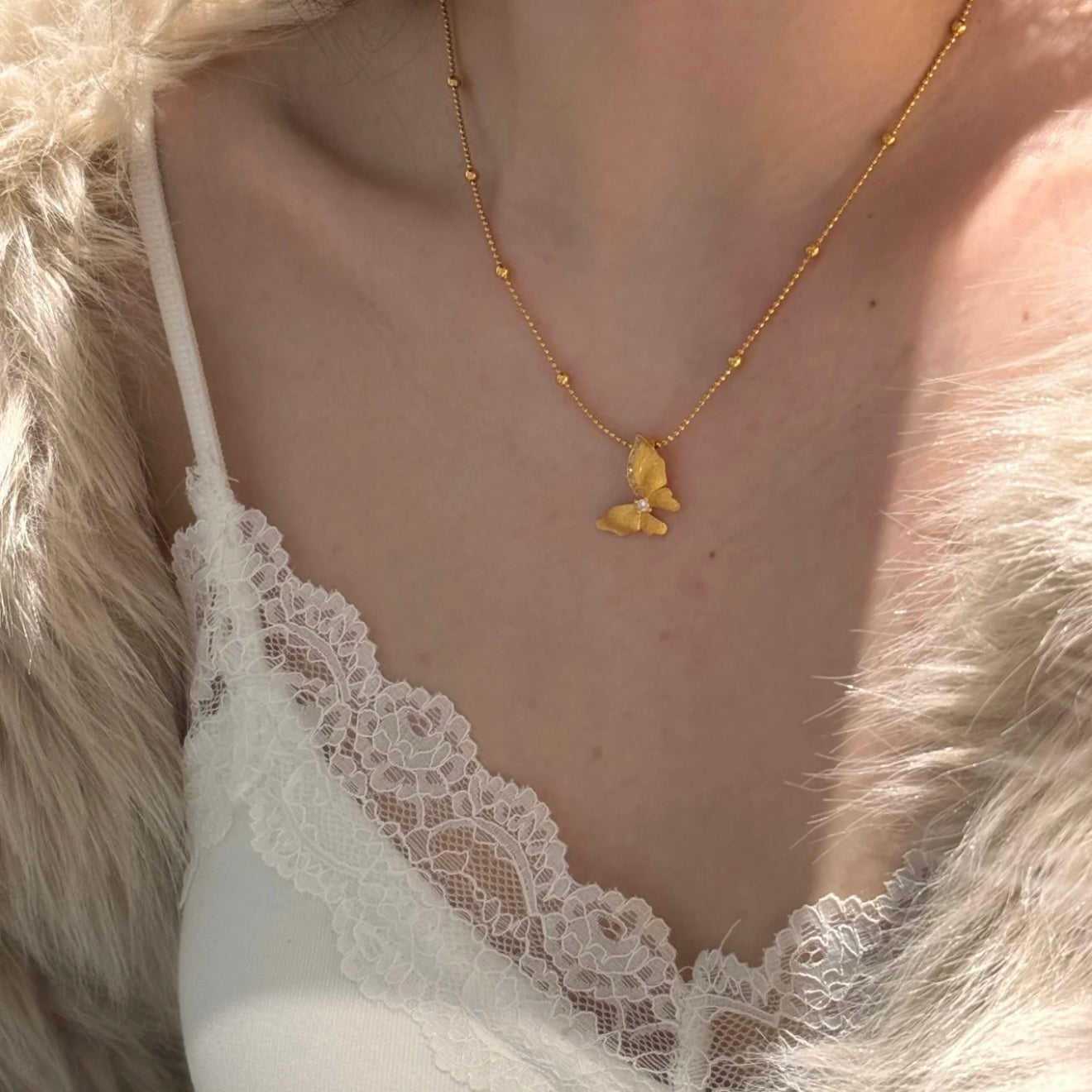 BUTTERFLY NECKLACE