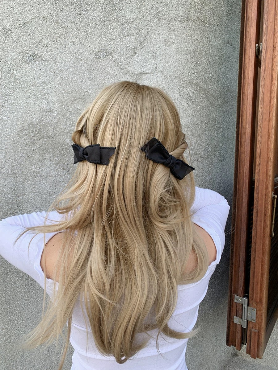 BOW CLIP