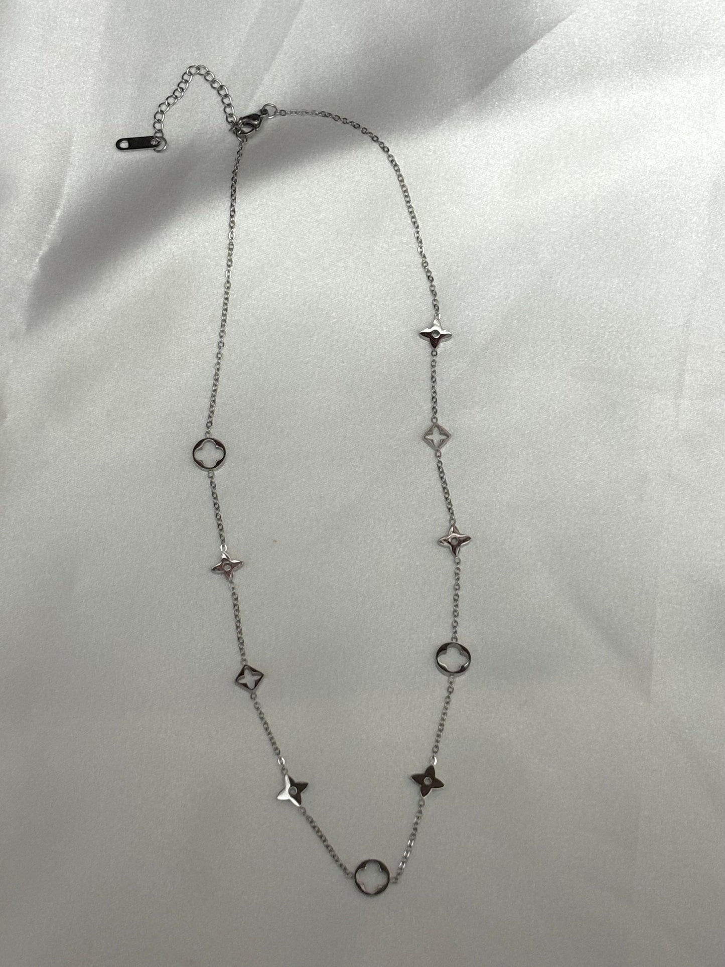 luana-necklace