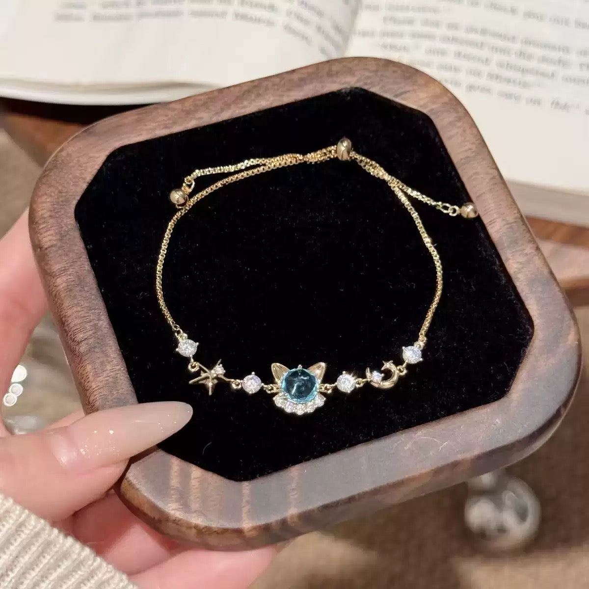 Gold-Plated Kitten Zircon Bracelet