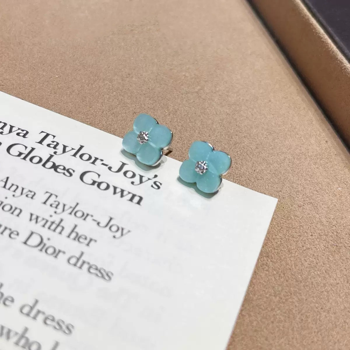 Lime Ice Clover Jewelry Set