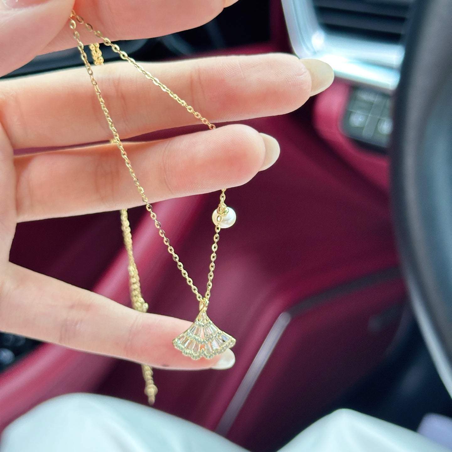 Pearl Fan Necklace