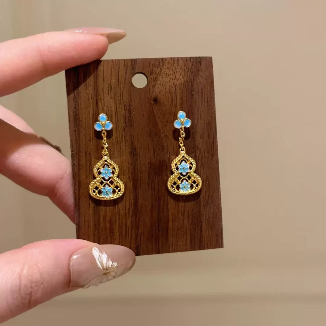 Gradient Blue Flower Jewelry Set