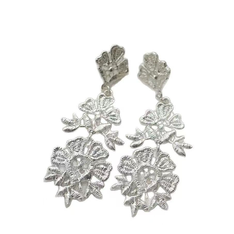 Hollow Lace Embroidered Flower Earrings