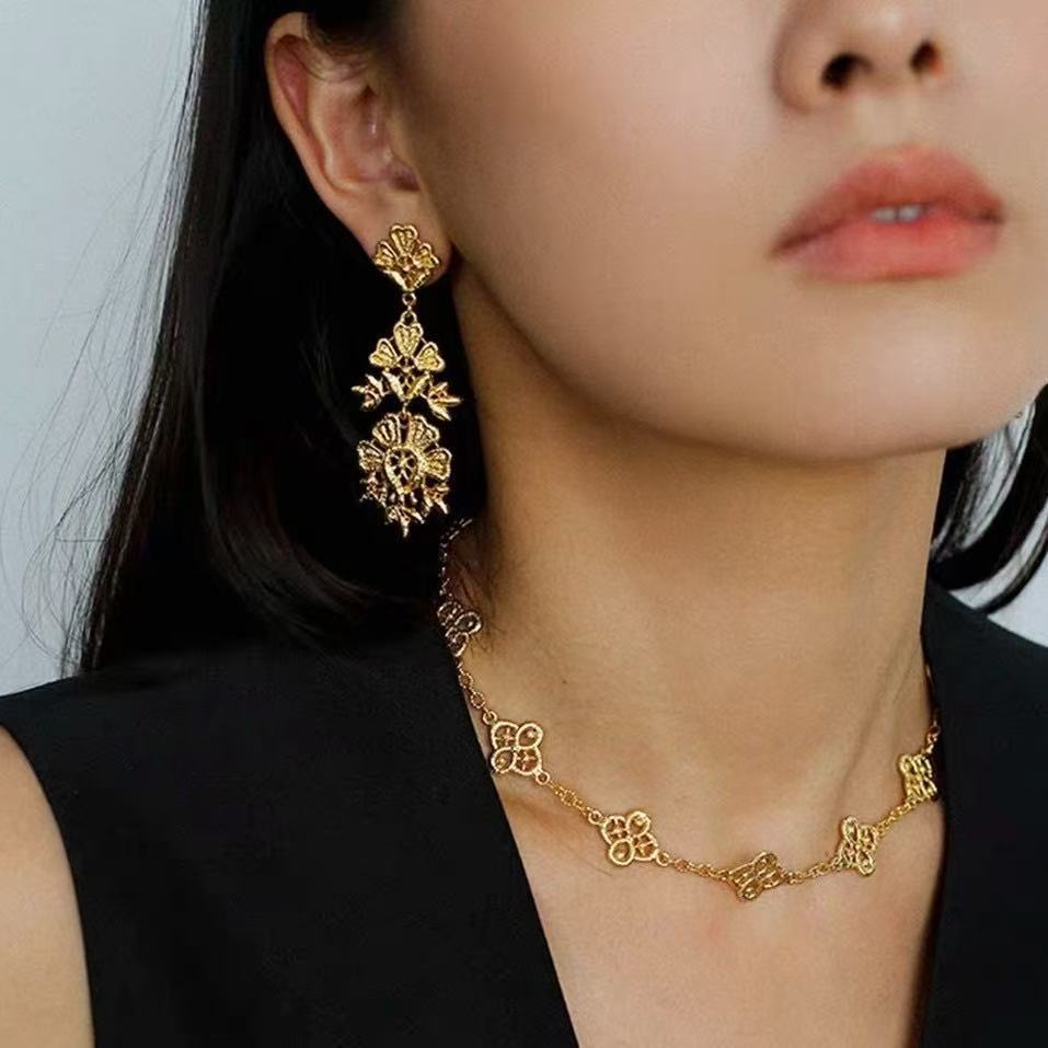 Hollow Lace Embroidered Flower Earrings