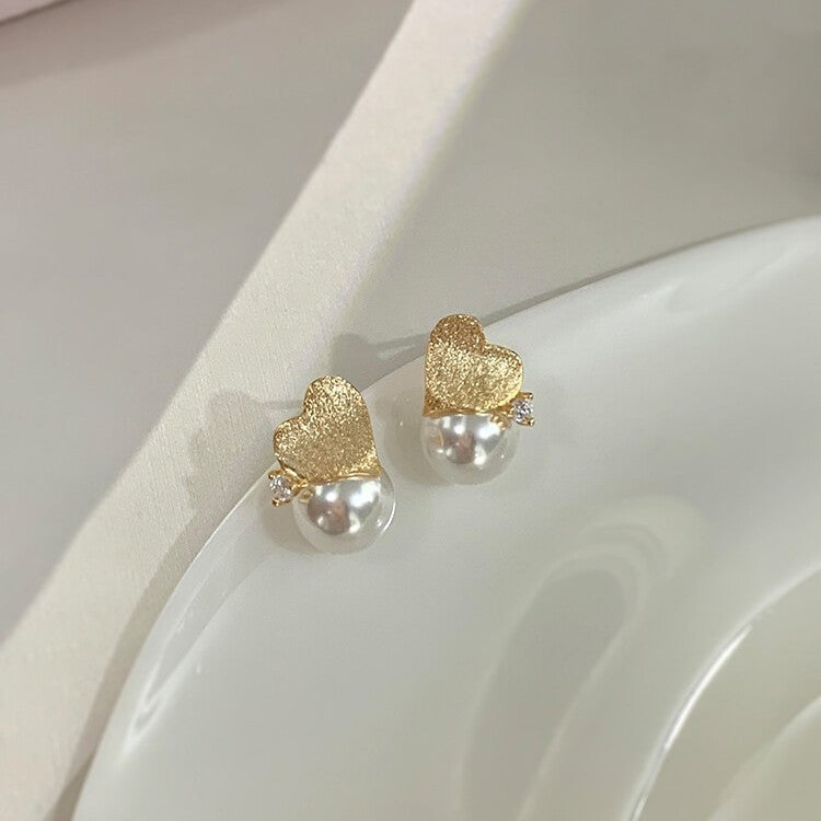 S925 Sterling Silver Drawing Love Shi Home Pearl Earrings