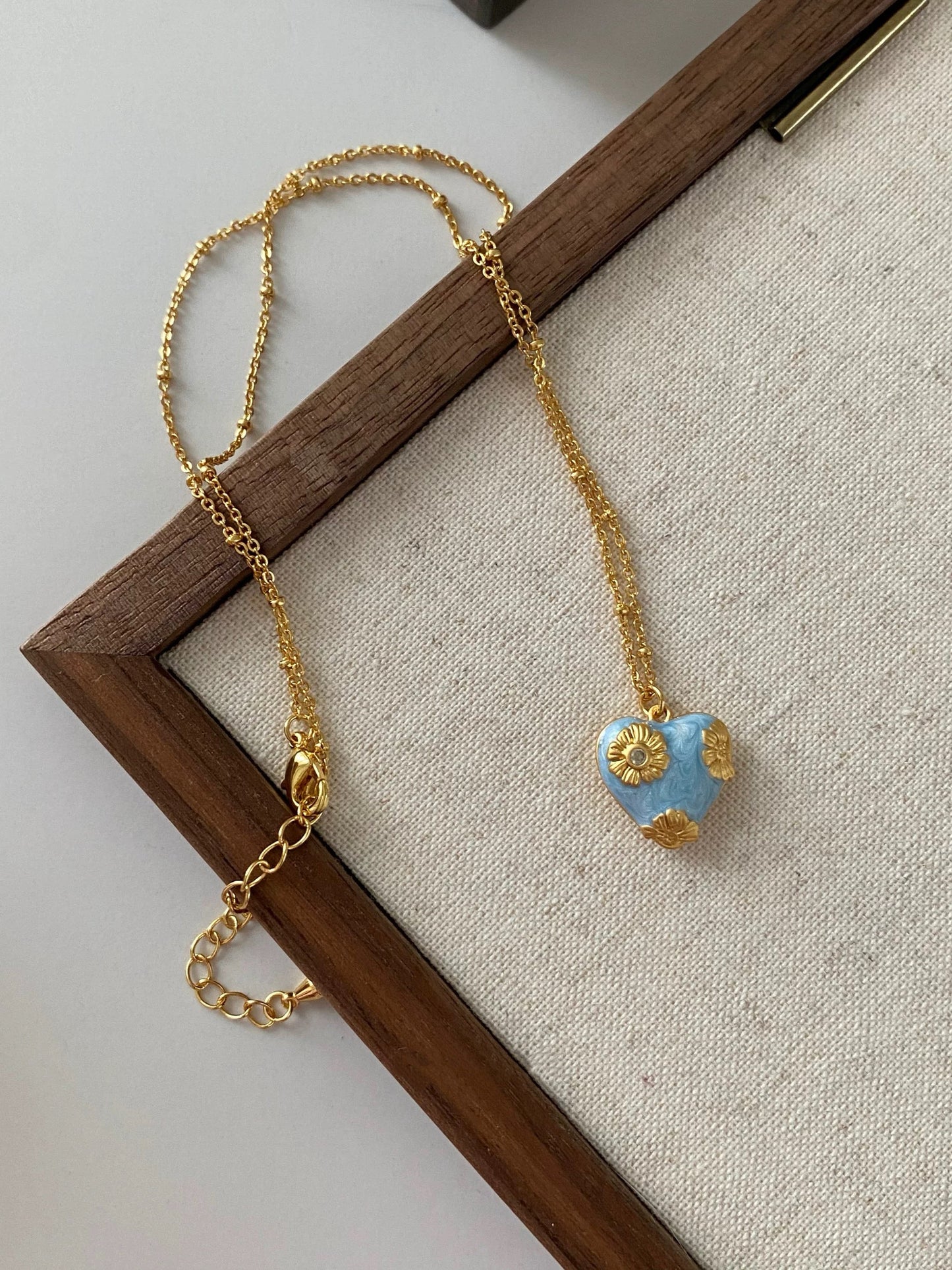 BLUE HEART