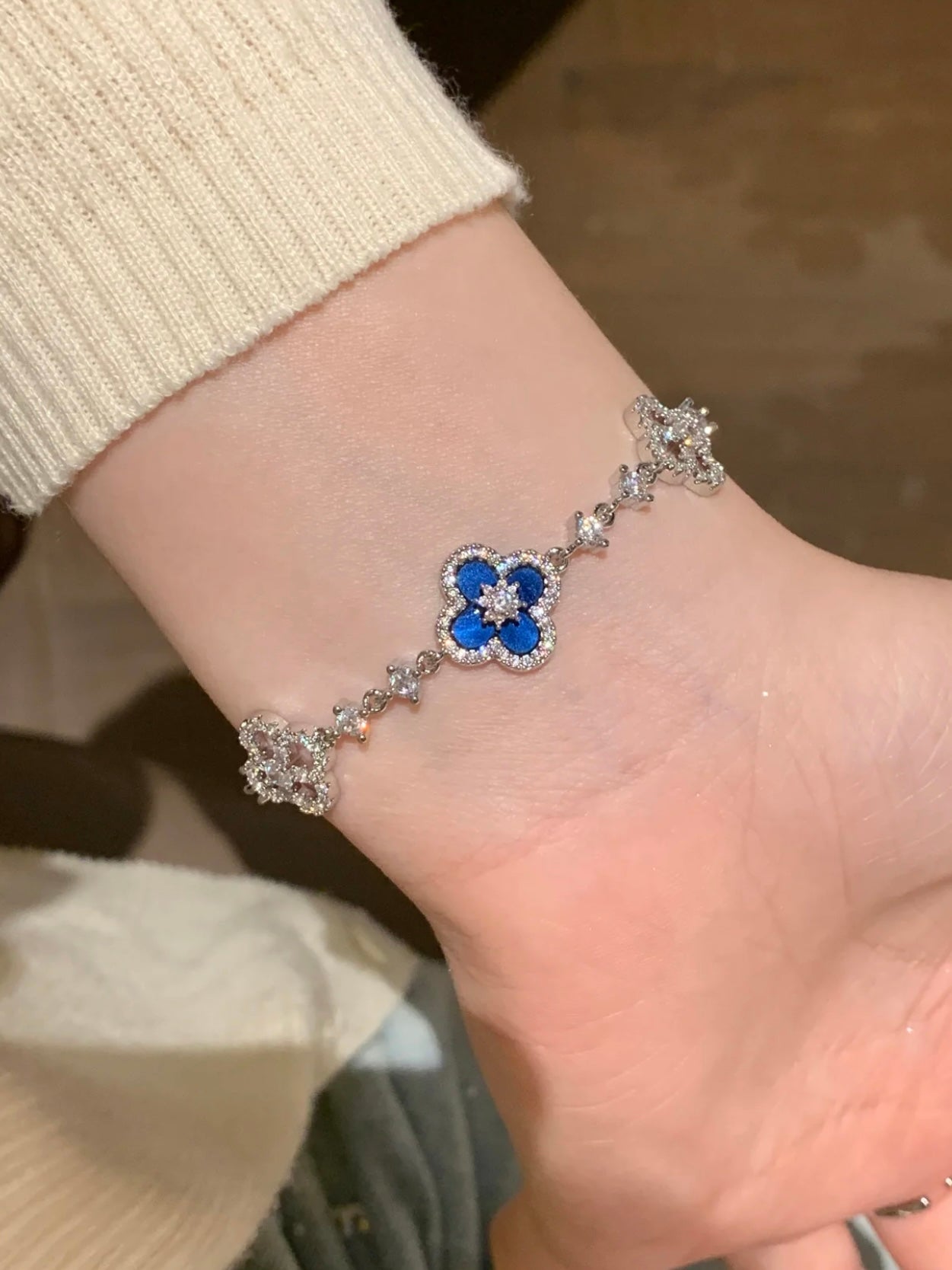 Cleef Bracelet Collection