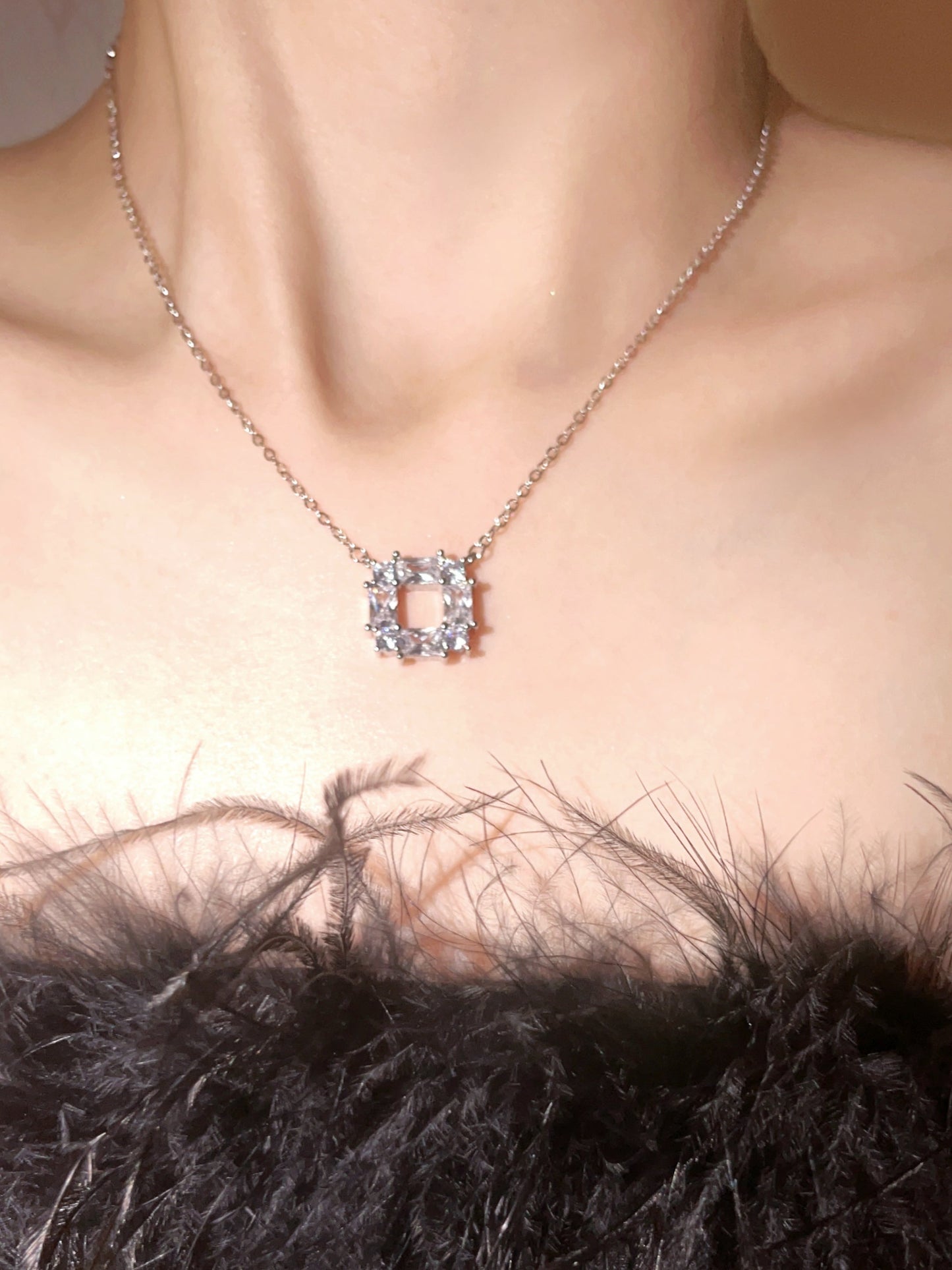 LOUISA NECKLACE SET